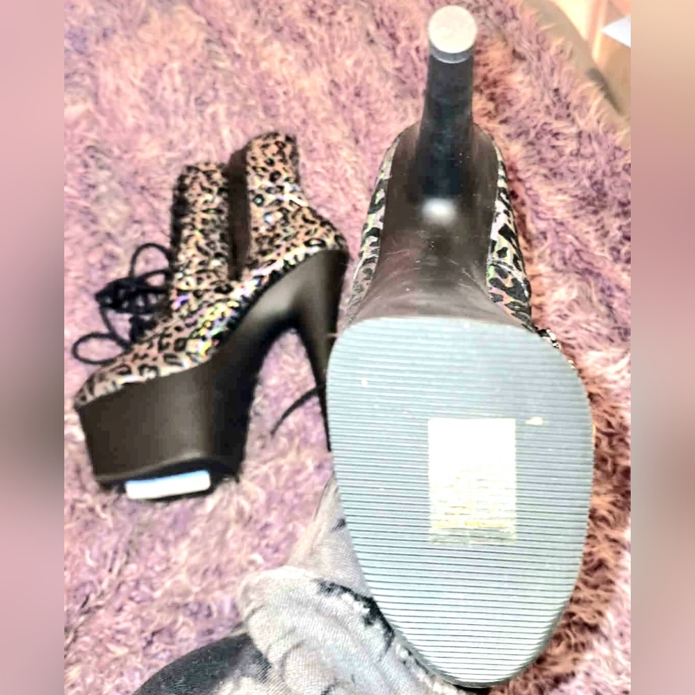 Pleasers Multicolor Leopard Print Platform Heeled… - image 6